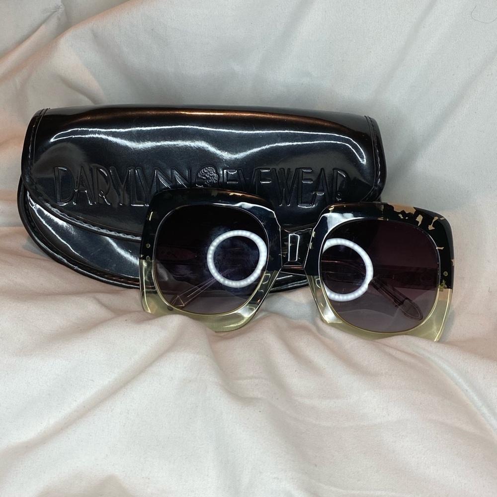 Darylynn Eyewear Black To Clear Hombre Sunglasses